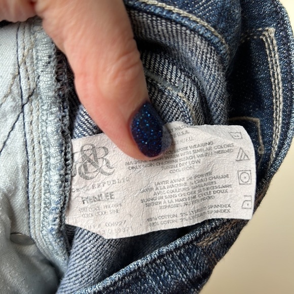 ROCK & REPUBLIC Henlee Relaxed Straight Jeans Size 34 - Picture 13 of 13